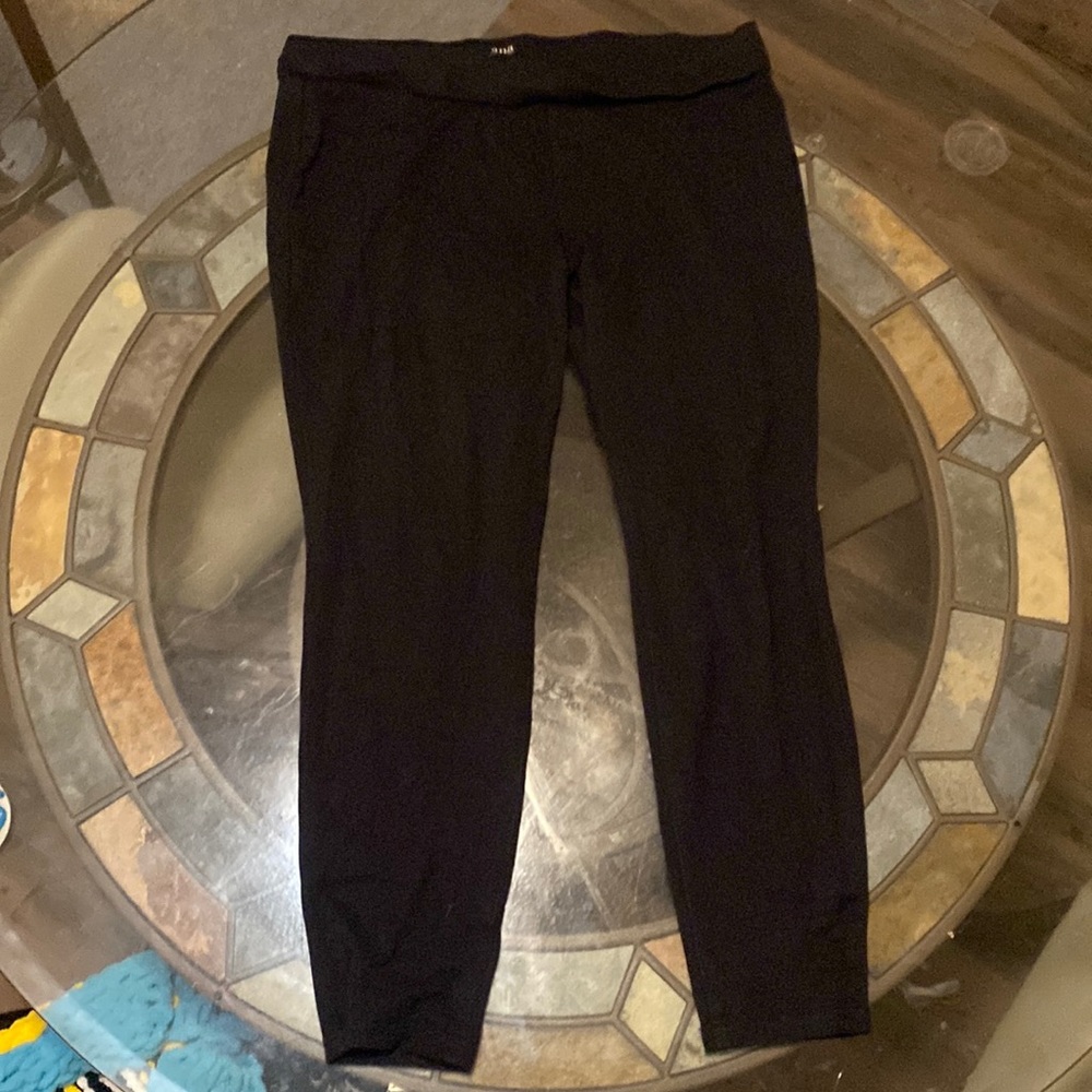 Casual black leggings